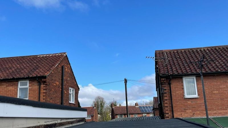 roofer teddington