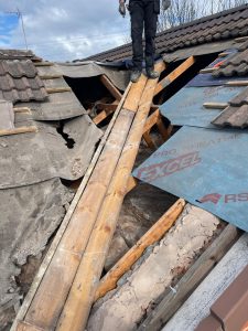 ashphalt roofing